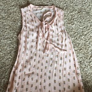 Pink floral blouse size L